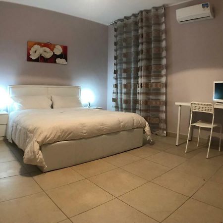 Casa Serena Катания Экстерьер фото